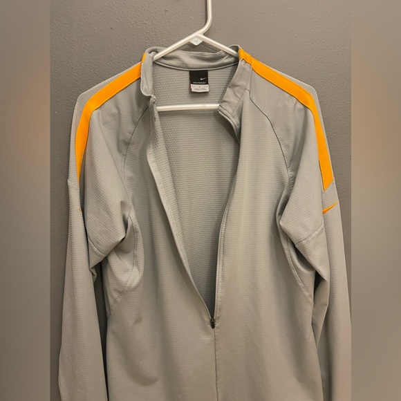 Nike Sphere Dry Women’s Large 3/4z Zip Running - Picture 2 of 9